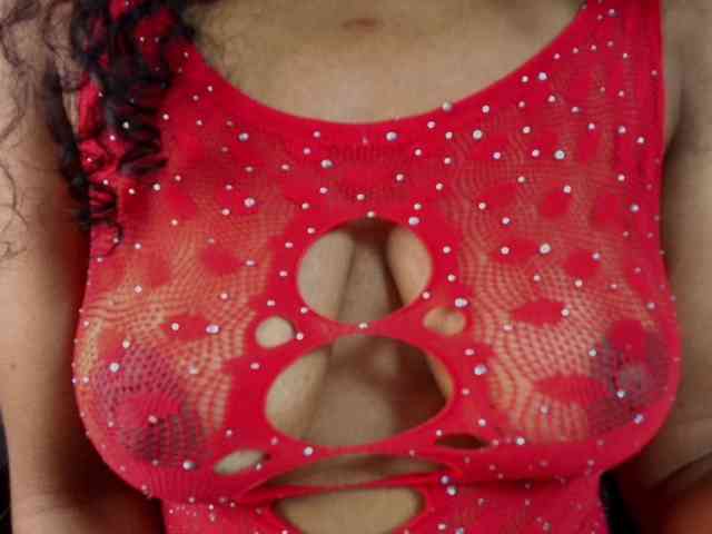 Ellie-Alves webcam