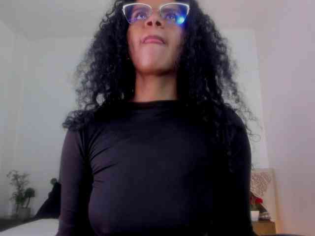 Ellie-Alves webcam