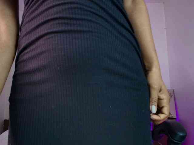 Ellie-Alves webcam