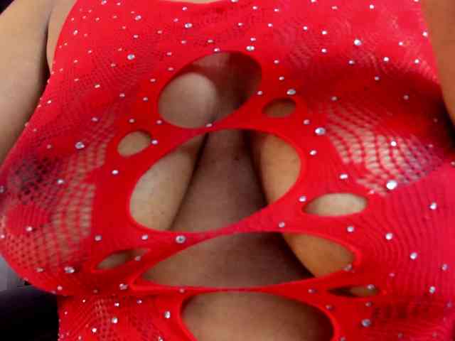 Ellie-Alves webcam