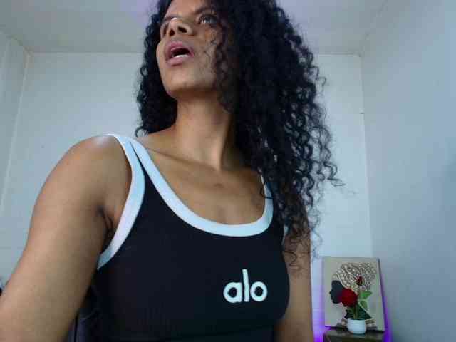 Ellie-Alves webcam