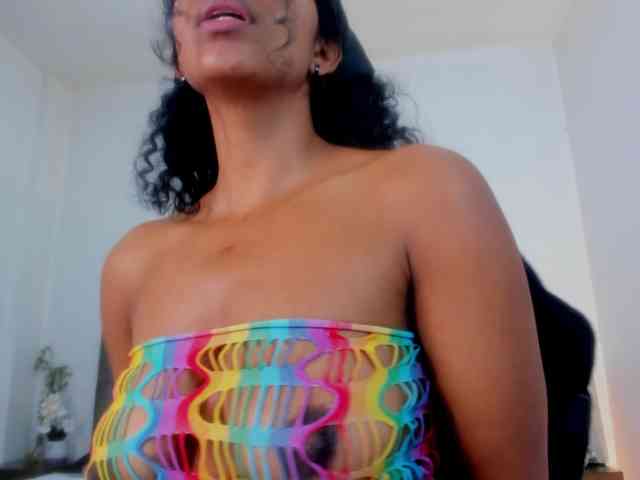 Ellie-Alves webcam