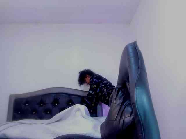 Ellie-Alves webcam