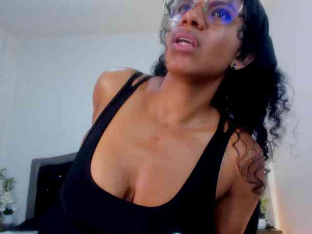 Ellie-Alves webcam