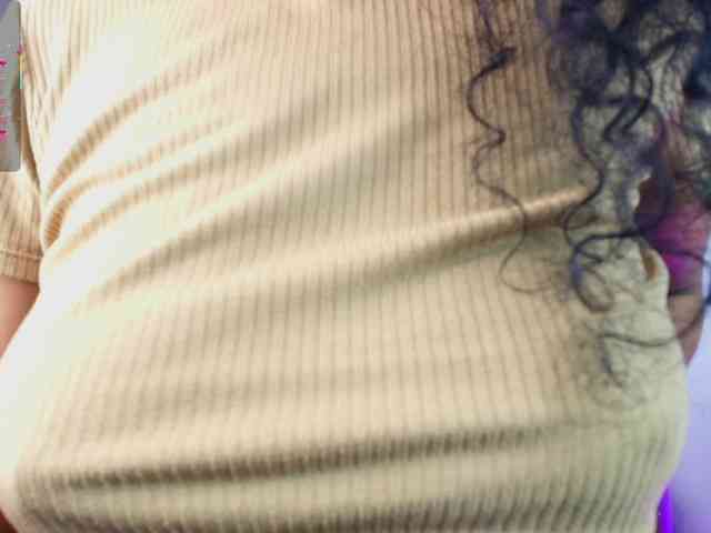 Ellie-Alves webcam