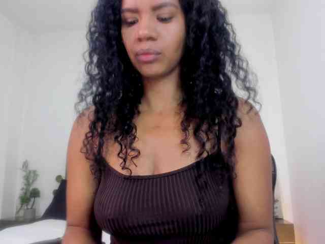 Ellie-Alves webcam