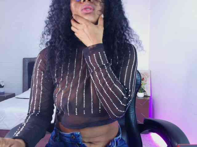 Ellie-Alves webcam