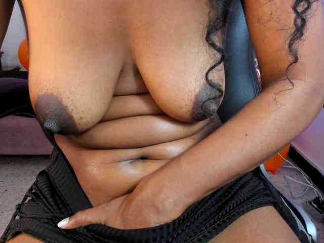 Ellie-Alves webcam
