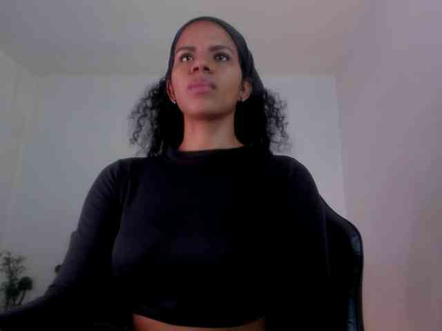 Ellie-Alves webcam
