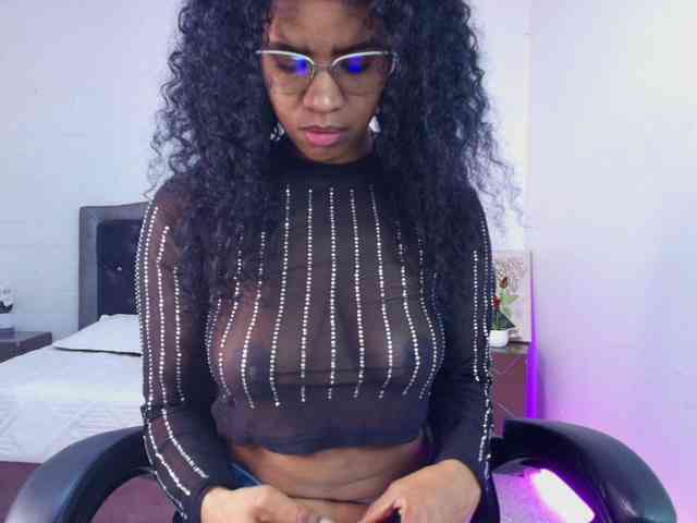 Ellie-Alves webcam