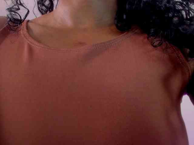 Ellie-Alves webcam