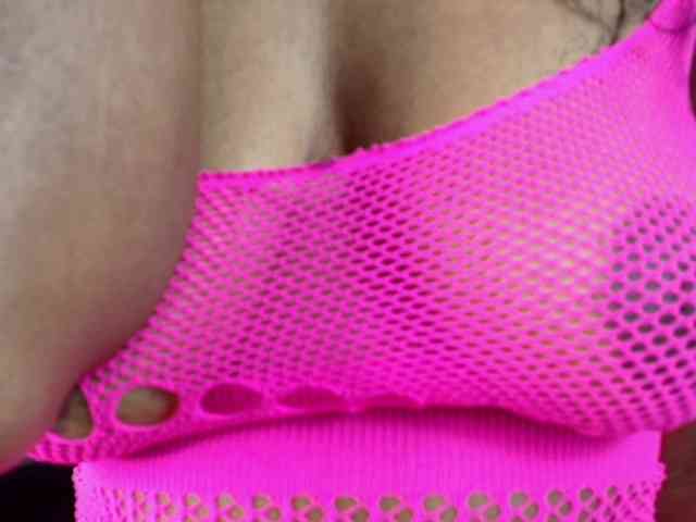 Ellie-Alves webcam