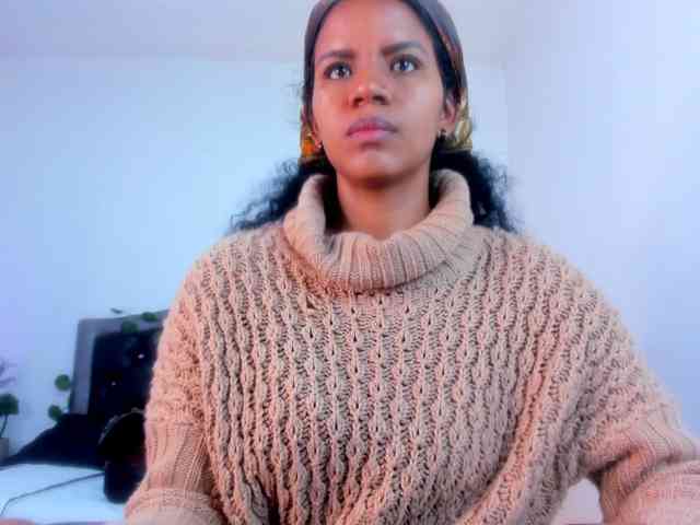 Ellie-Alves webcam
