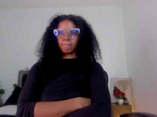Ellie-Alves webcam
