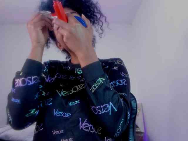 Ellie-Alves webcam