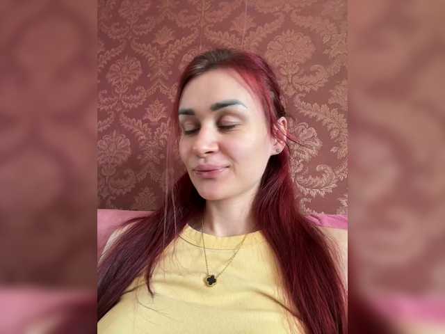 monmarter9339's BongaCams show and profile