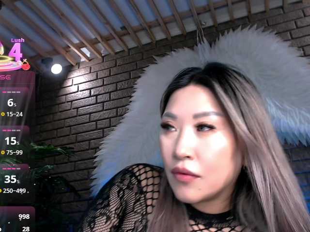 nickyowl's BongaCams show and profile