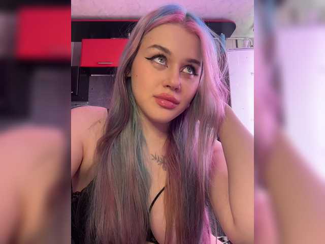 RinaPorchw's BongaCams show and profile