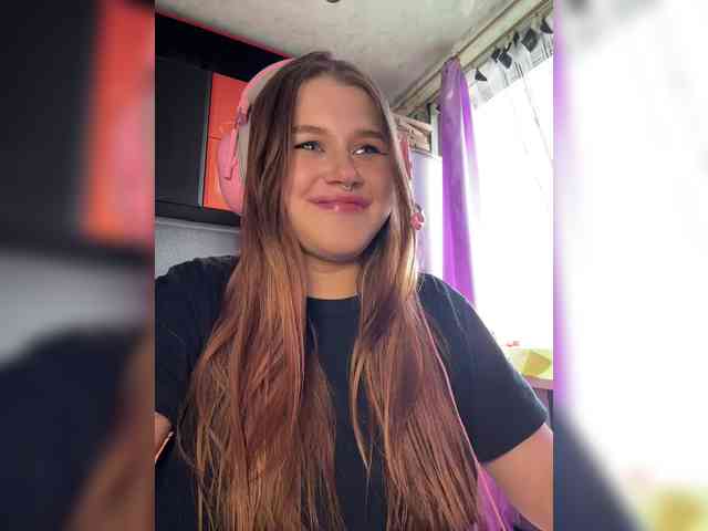 RinaPorchw Live Webcam on BongaCams