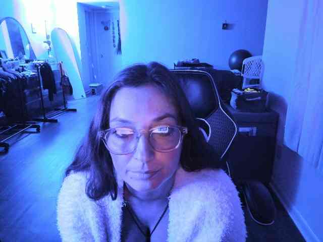 BellaBloom webcam