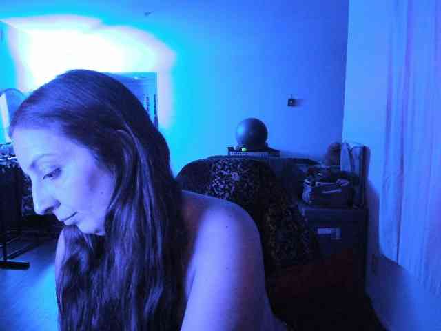BellaBloom webcam