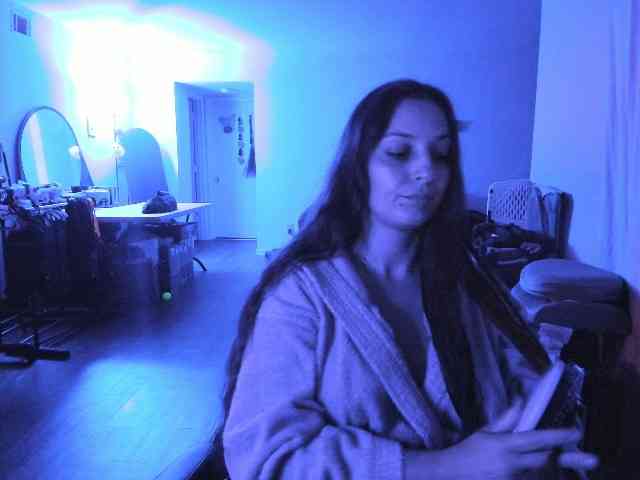 BellaBloom webcam