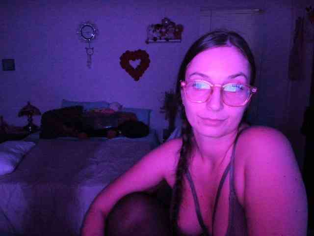 BellaBloom webcam