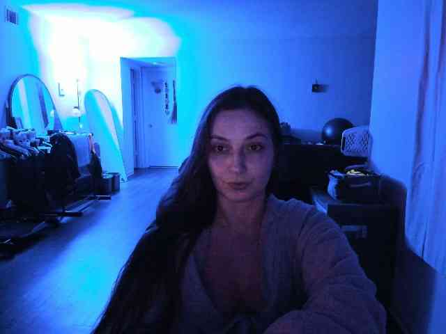 BellaBloom webcam