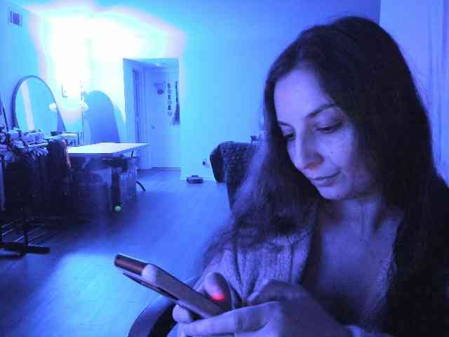 BellaBloom webcam