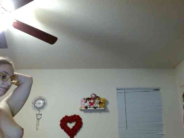 BellaBloom webcam