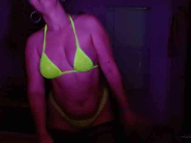 BellaBloom webcam