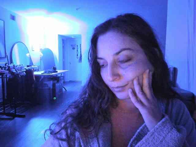 BellaBloom webcam