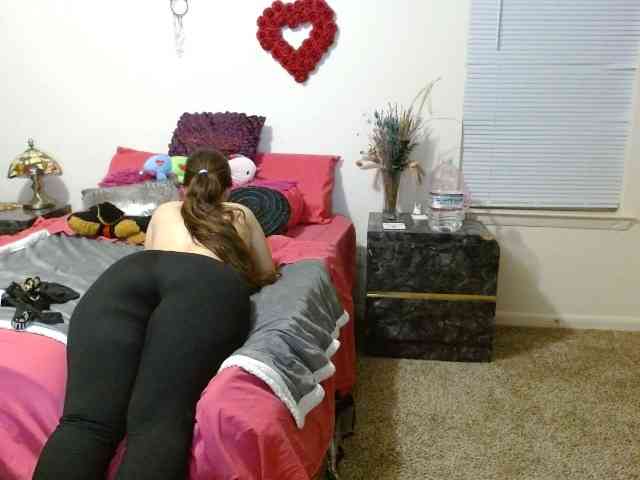 BellaBloom webcam