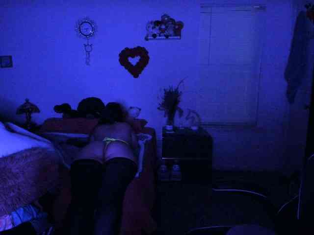 BellaBloom webcam