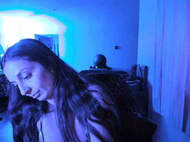 BellaBloom webcam