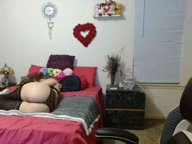 BellaBloom webcam
