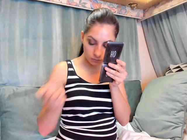 Dirty-Bya webcam