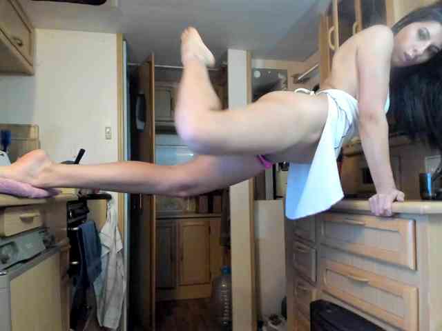 Dirty-Bya webcam