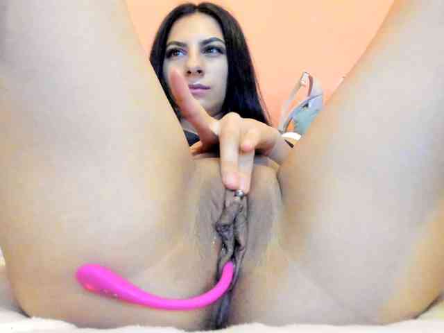 Dirty-Bya webcam
