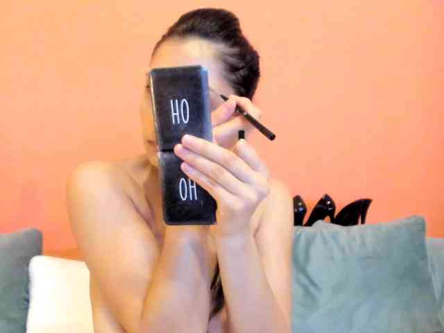 Dirty-Bya webcam