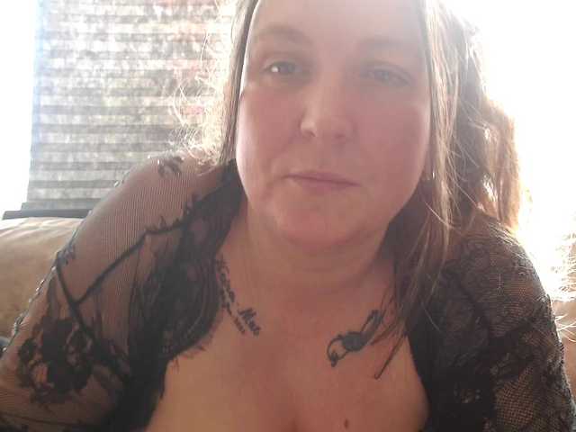 Harleyslut live cam profile