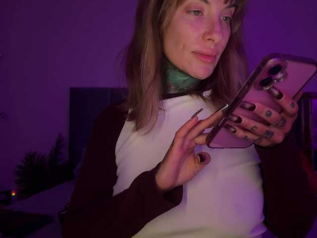 iiixbostonxiii's BongaCams show and profile