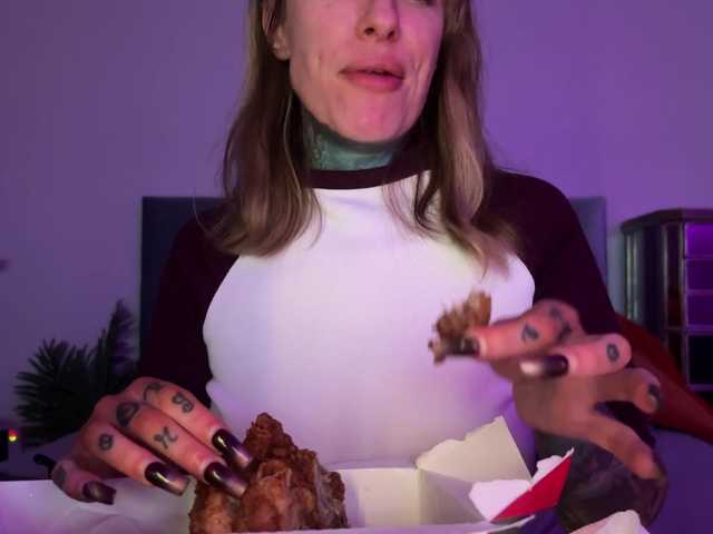 iiixbostonxiii's BongaCams show and profile