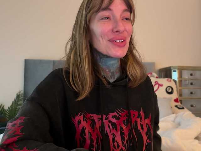 iiixbostonxiii's BongaCams show and profile