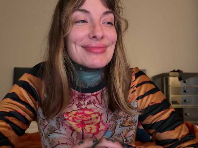 iiixbostonxiii's BongaCams show and profile