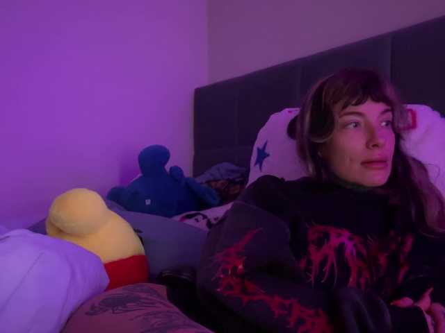 iiixbostonxiii's BongaCams show and profile