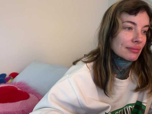 iiixbostonxiii's BongaCams show and profile