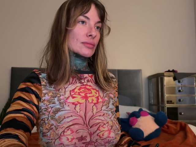 iiixbostonxiii's BongaCams show and profile