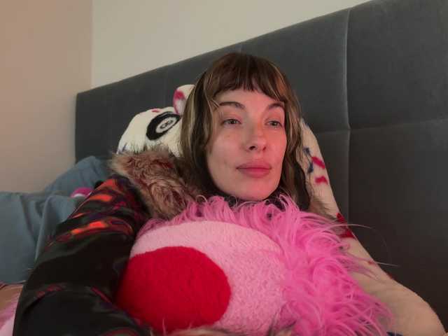 iiixbostonxiii's BongaCams show and profile