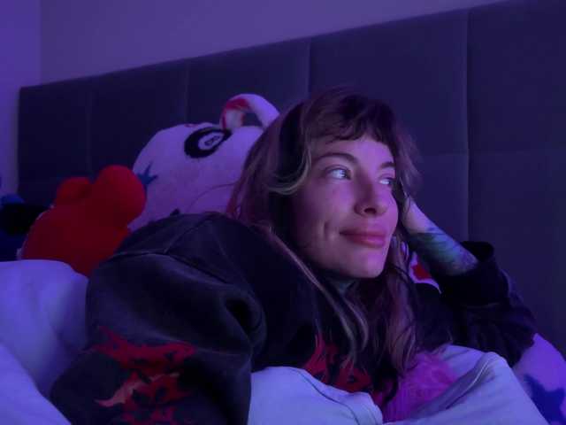 iiixbostonxiii's BongaCams show and profile